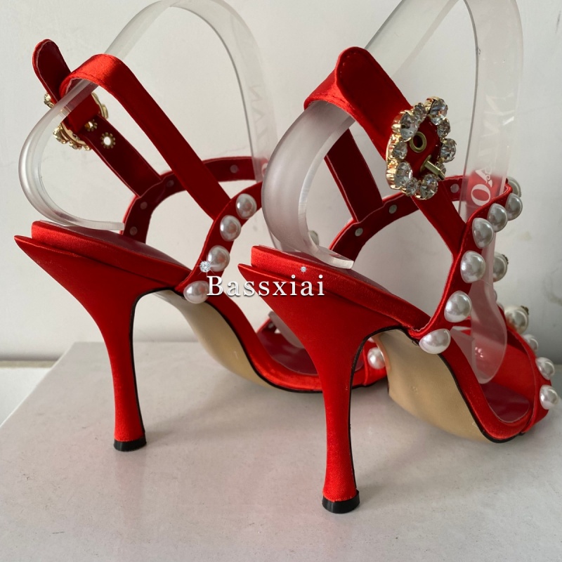 รองเท้าส้นเข็มแบบมีสายรัดข้อเท - Strappy Heeled Sandals บทวิจารณ์และราคา