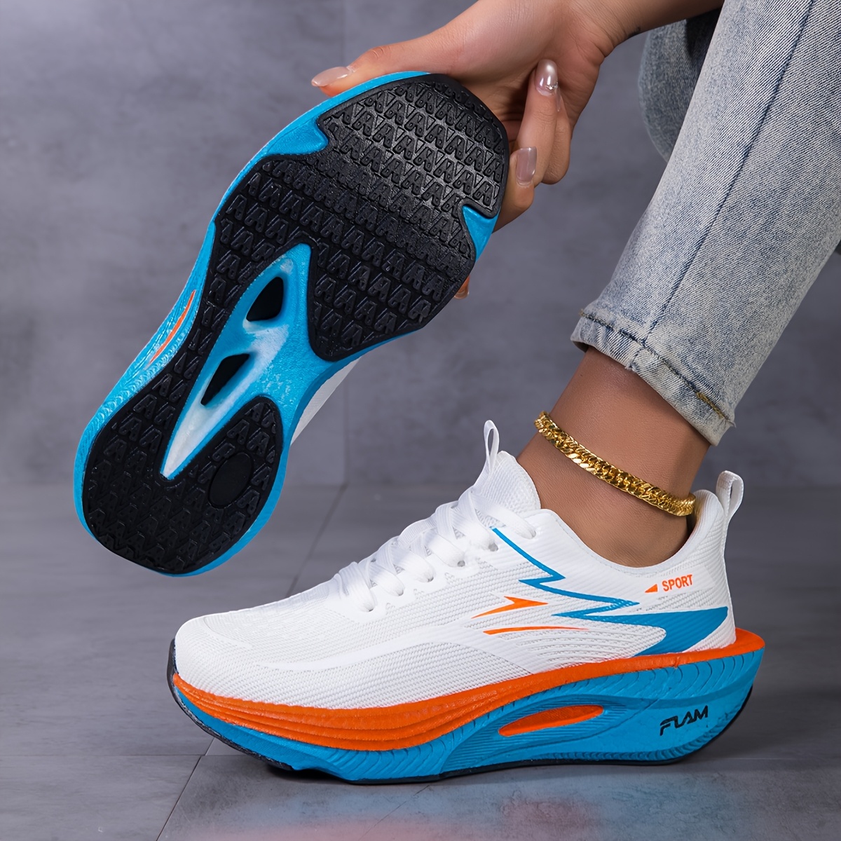 รองเท้าผ้าใบผู้หญิง ระบายอากาศ - Women'S Shoes Hey Dude บทวิจารณ์และราคา