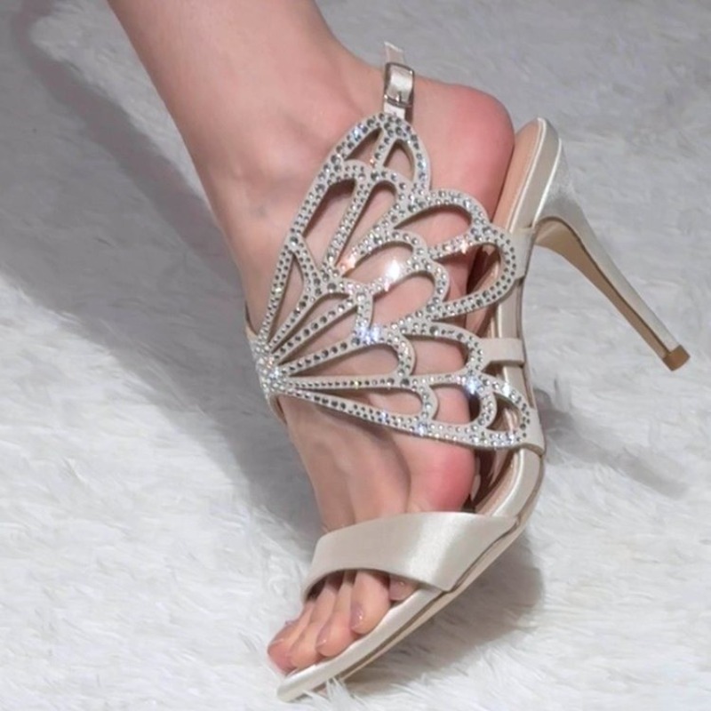 สินค้าใหม่มาแรงปี 2026: รองเท้ - Strappy Heeled Sandals บทวิจารณ์และราคา
